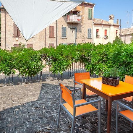 Ferrara Casa Dell'Archivolto Con Garage Apartman Kültér fotó
