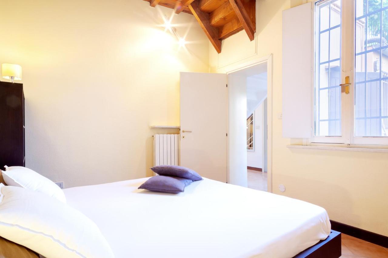 Ferrara Casa Dell'Archivolto Con Garage Apartman Kültér fotó